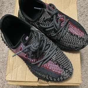 Yeezy Boost 350 (Kids)